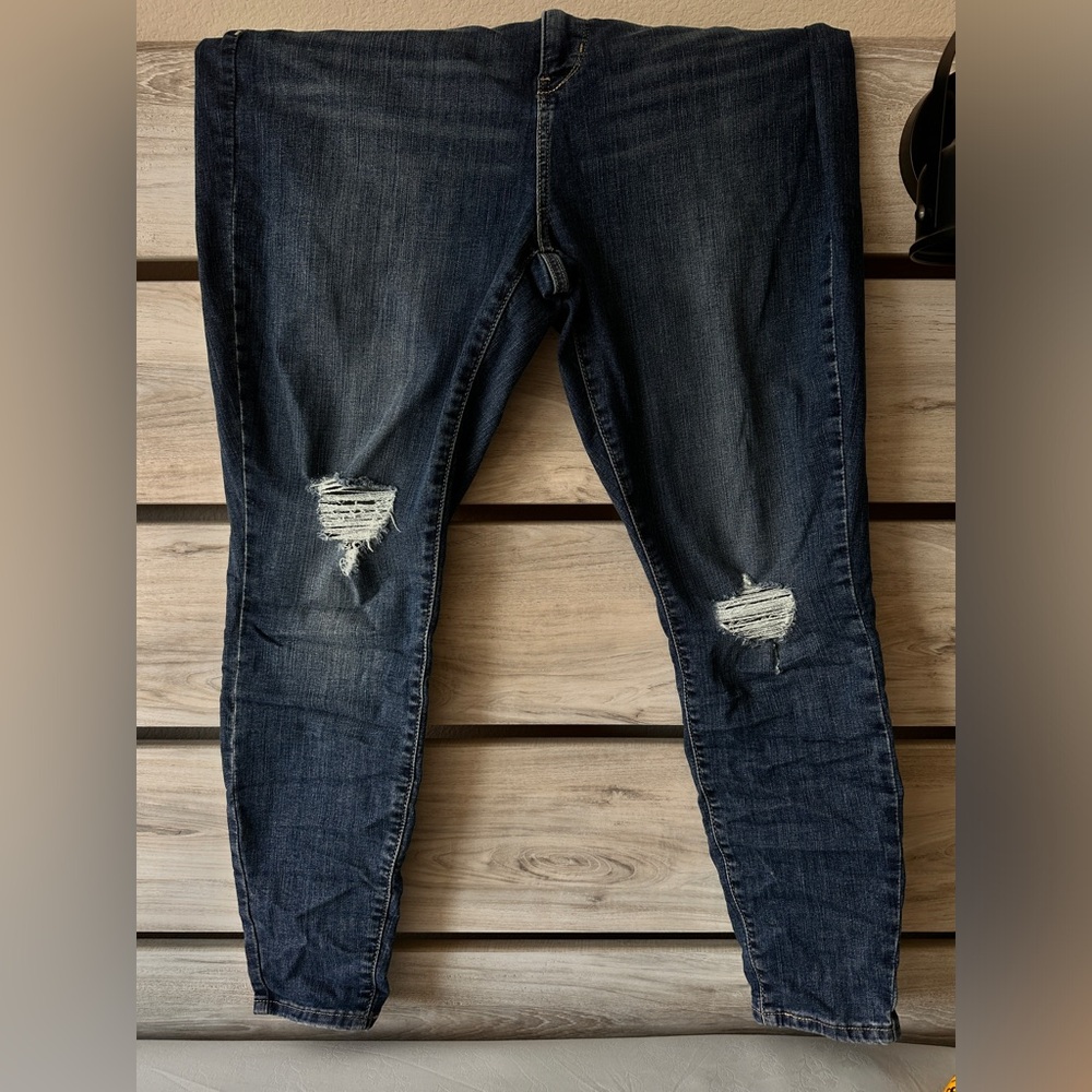Levi High Rise Super Skinny Jeans
